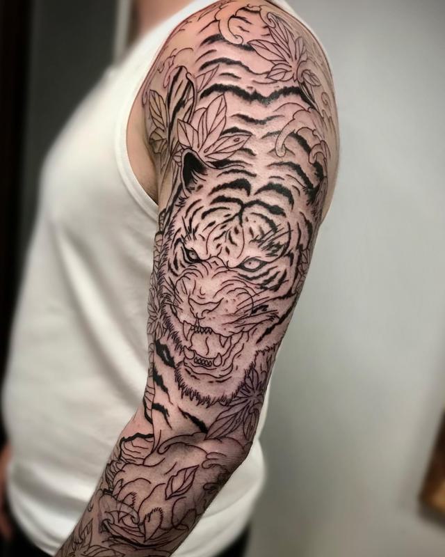 Full Sleeve Japanese Tiger Tattoo 3