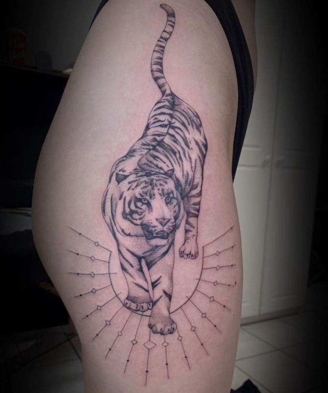 Hip and Thigh Japanese Tiger Tattoo 2