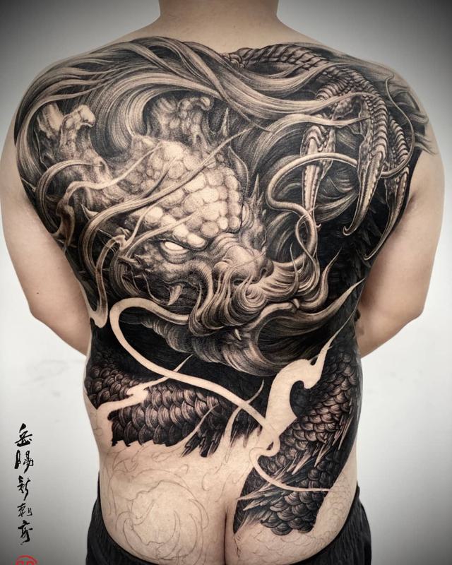 Japanese style dragon back  Dragon tattoos for men Dragon tattoo designs Back  tattoos for guys