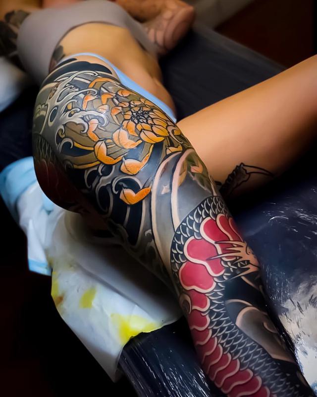 Japanese Dragon Tattoo Leg 2