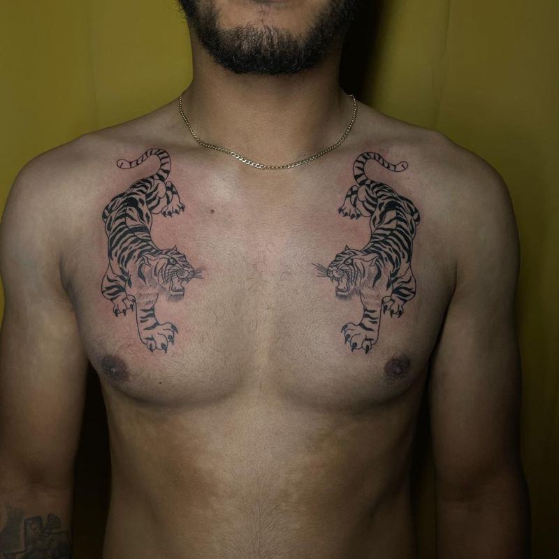 Japanese Tiger Collarbone Tattoo 1