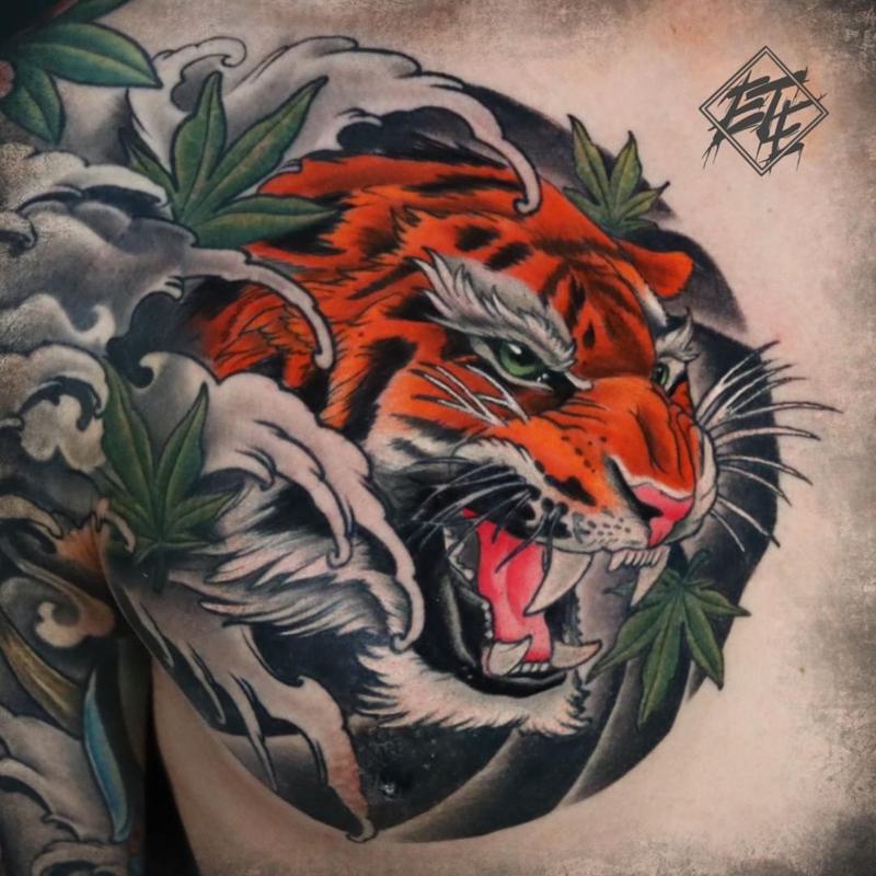 Wow! This fine line Japanese tiger tattoo is next level! So many details in  such a small tattoo! Curator: @japanese.ink Artist:… | Instagram