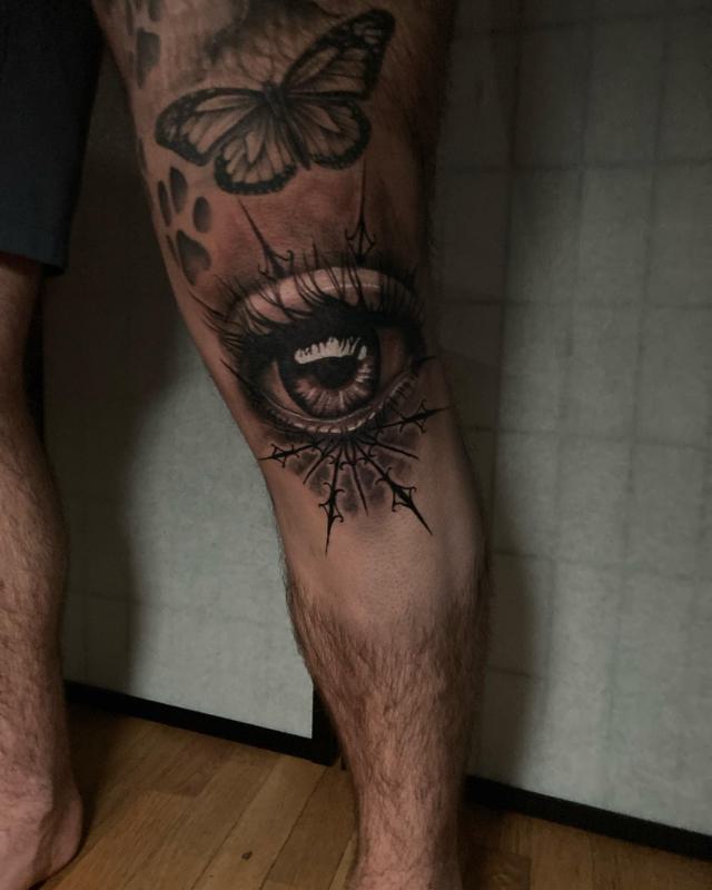 Black and Grey Knee Tattoos 2