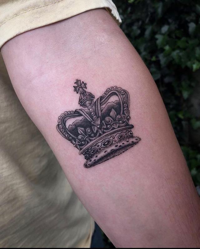 50 King Queen Crown Tattoo Designs With Meaning 2023