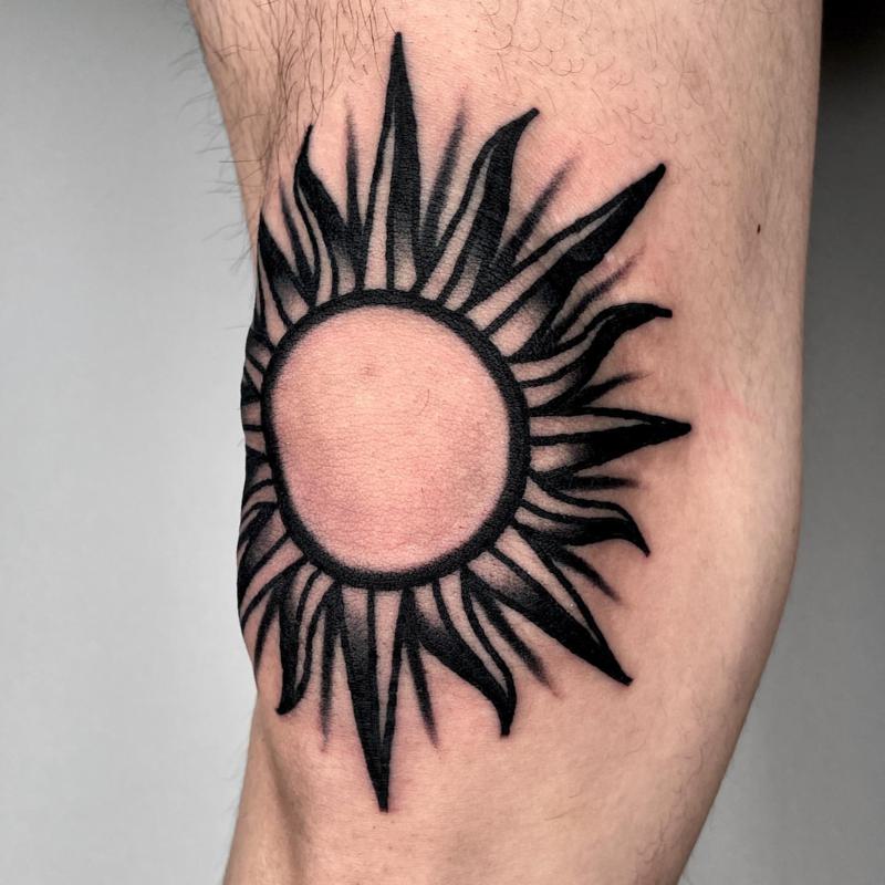 Cute Sun Knee Tattoos for Females 3
