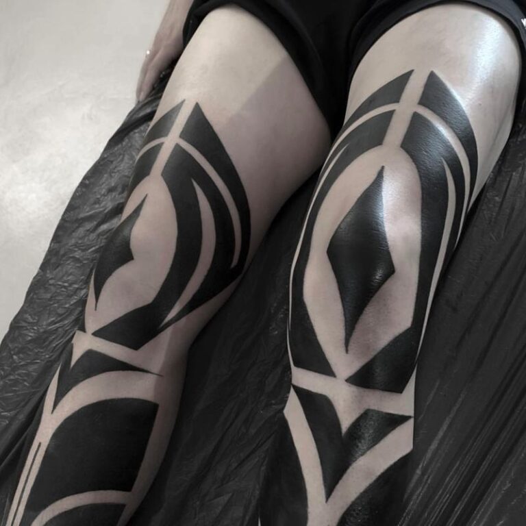 70 Best Knee Tattoos for Men and Meanings
