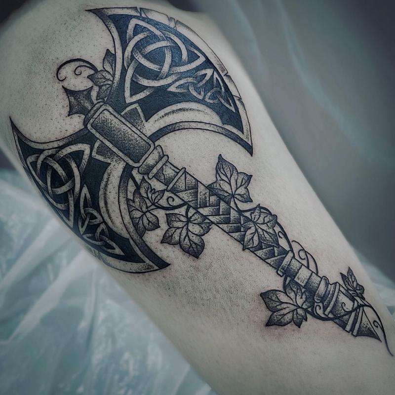 Hunter’s Axe Men’s Knee Tattoo 2