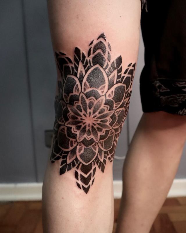 Mandala Knee Tattoos 3