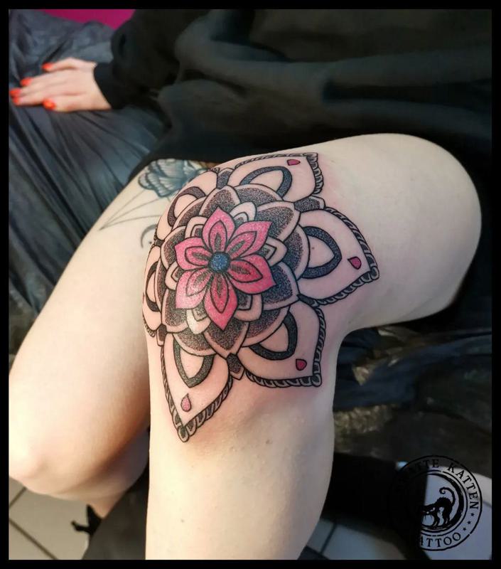 Mandala Knee Tattoos for Females 5