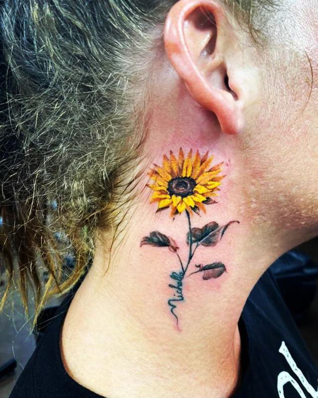 25 Pretty Sunflower Tattoo Ideas for Women  Tikli