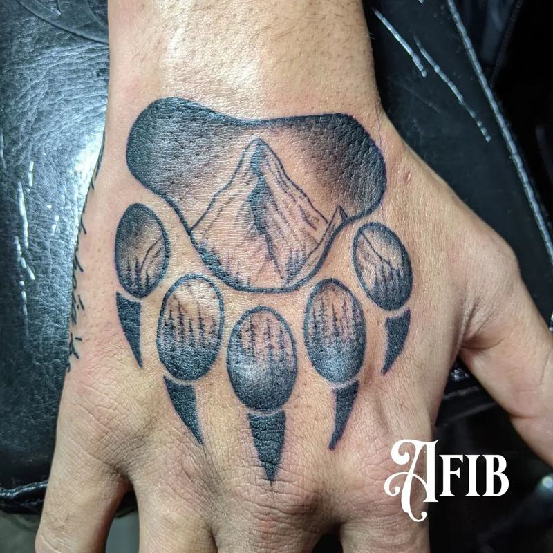 Bear Paw Tattoo on The Hand 4