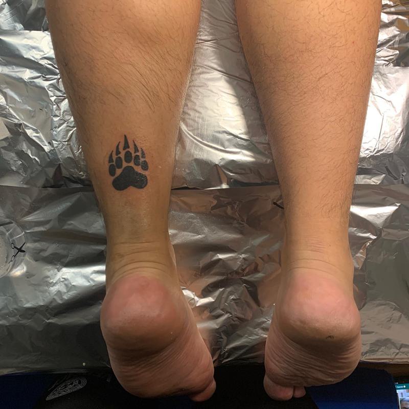Bear Paw Tattoo on The Leg 2