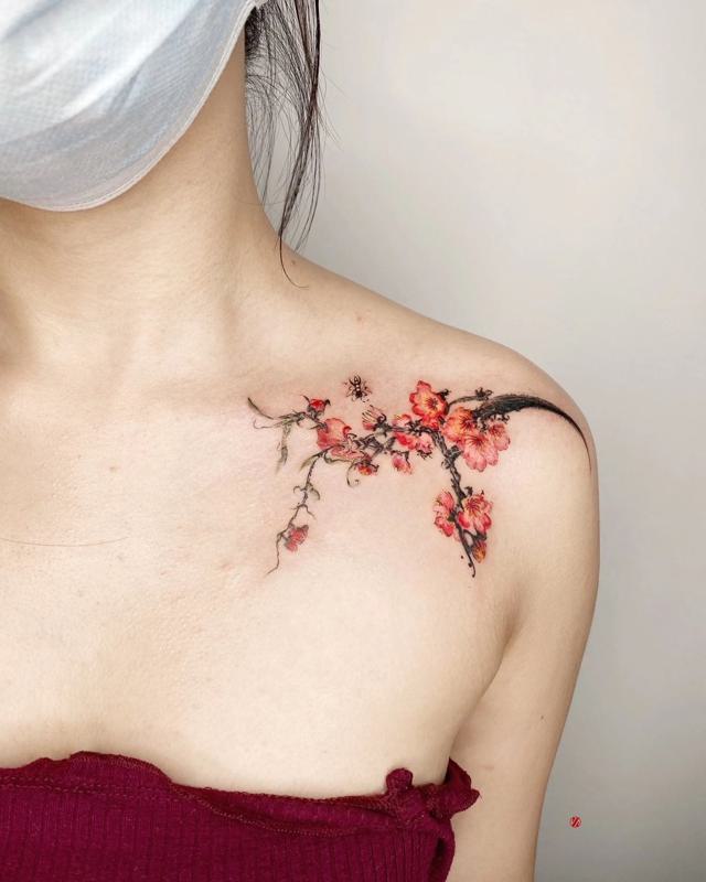 Colorful Shoulder Tattoos 2