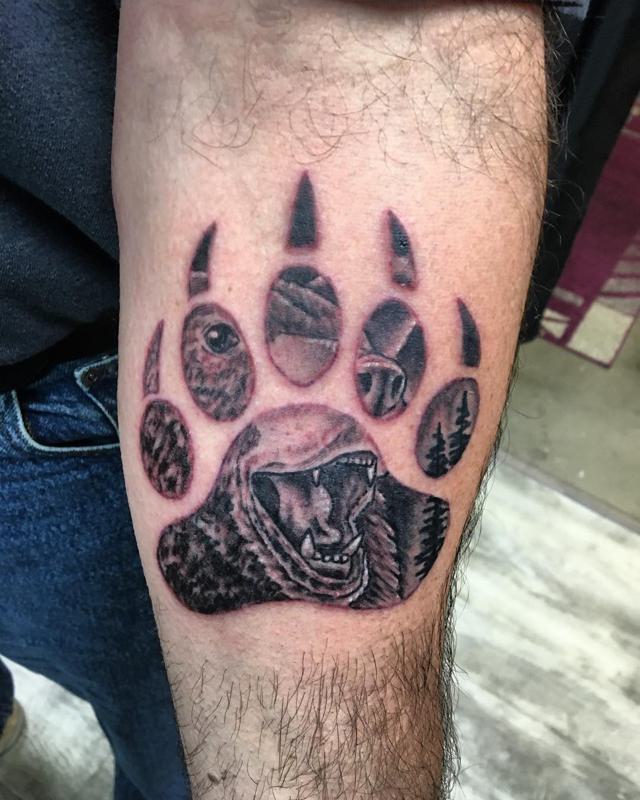 Grizzly Bear Paw Tattoo 2