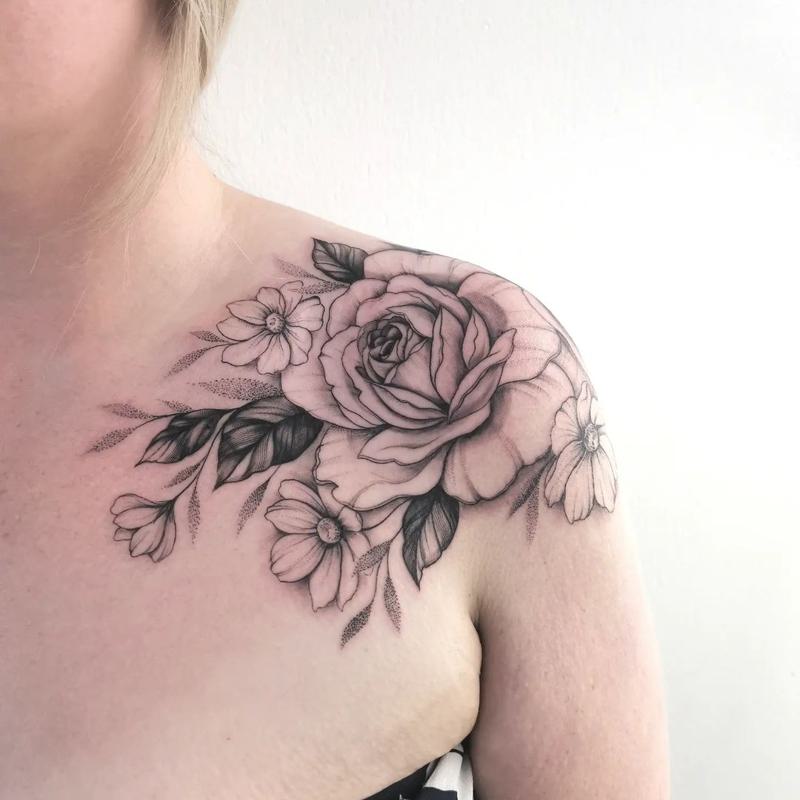 Rose Shoulder Tattoos Female 2