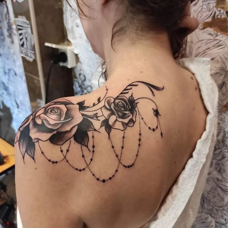 Rose Shoulder Tattoos Female 3