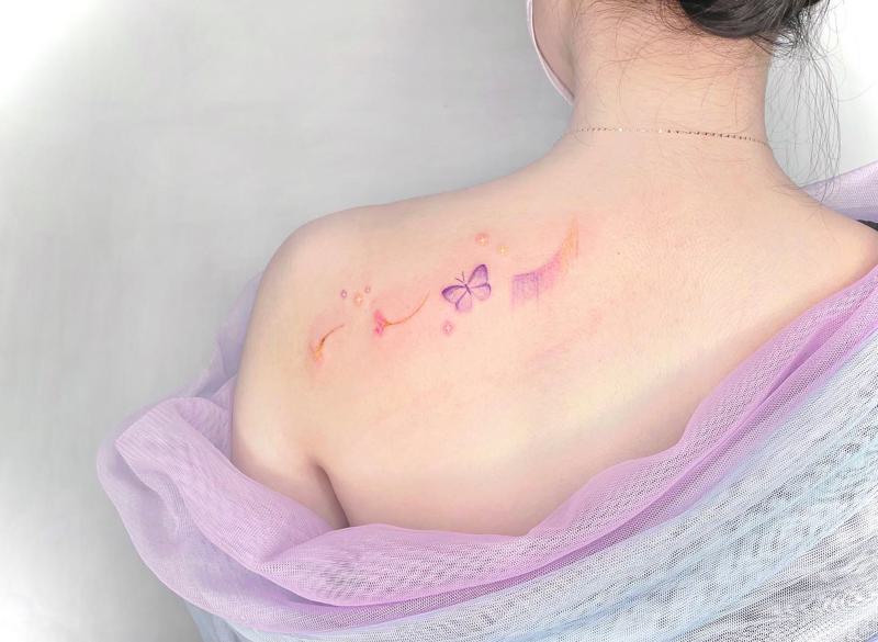 Simple Shoulder Tattoos Female 2
